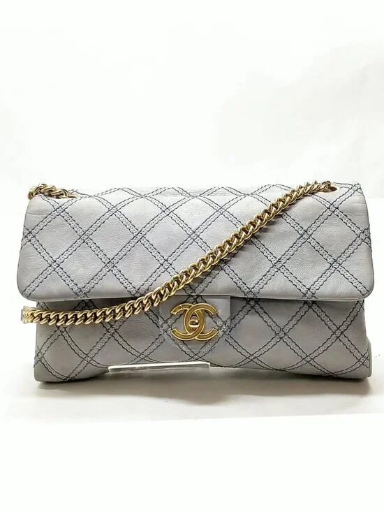 Authentic Chanel Quilted Flap Clutch Gray Lambskin Gold Chain CC Shoulder Bag - Picture 2 of 16